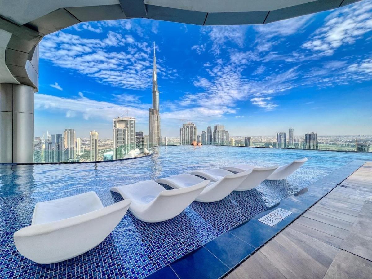 Stunning 1br High Floor With Rooftop Infinity Pool * Dubai