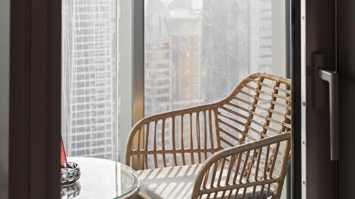 Apartment Stunning 1br High Floor With Rooftop Infinity Pool *